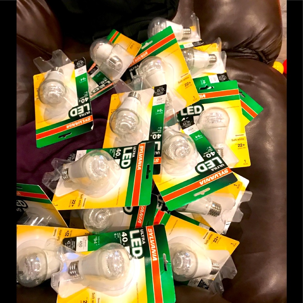 Led dimmable light bulbs brand new